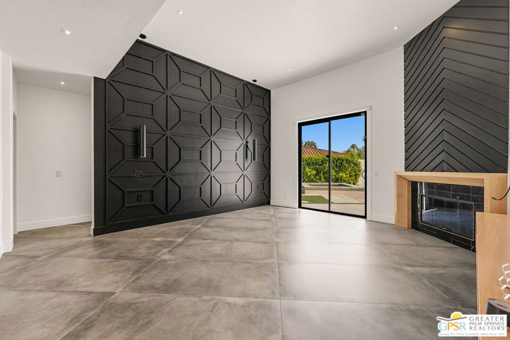 MLS #25604531PS image #4