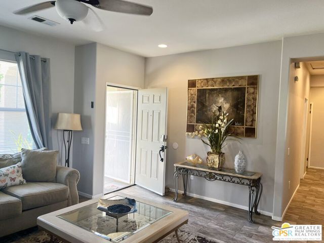 MLS #25605037PS image #2