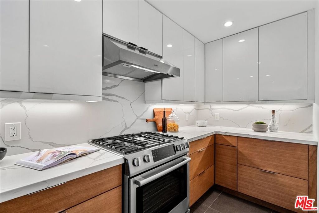 MLS #25605045 image #11