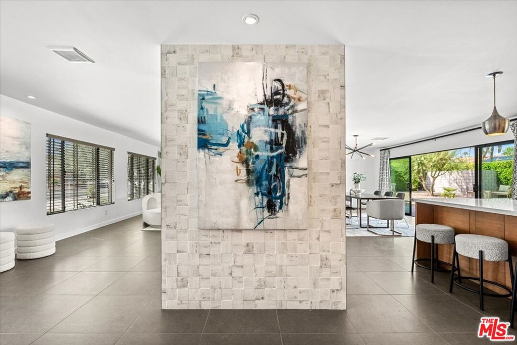 MLS #25605045 image #3