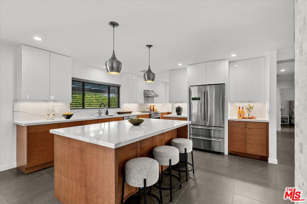 MLS #25605045 image #9