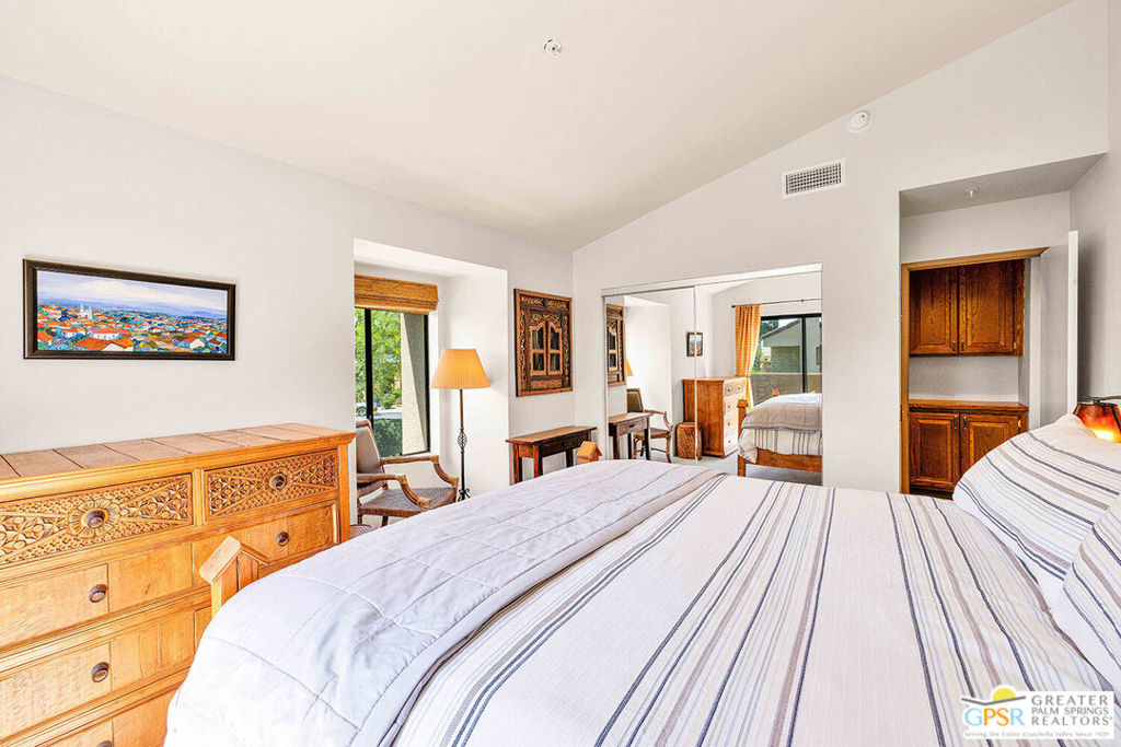 MLS #25605771PS image #24