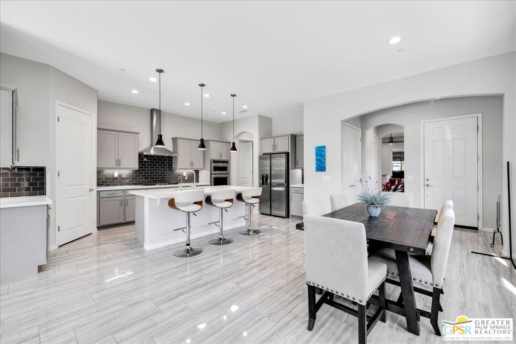 MLS #25605925PS image #10