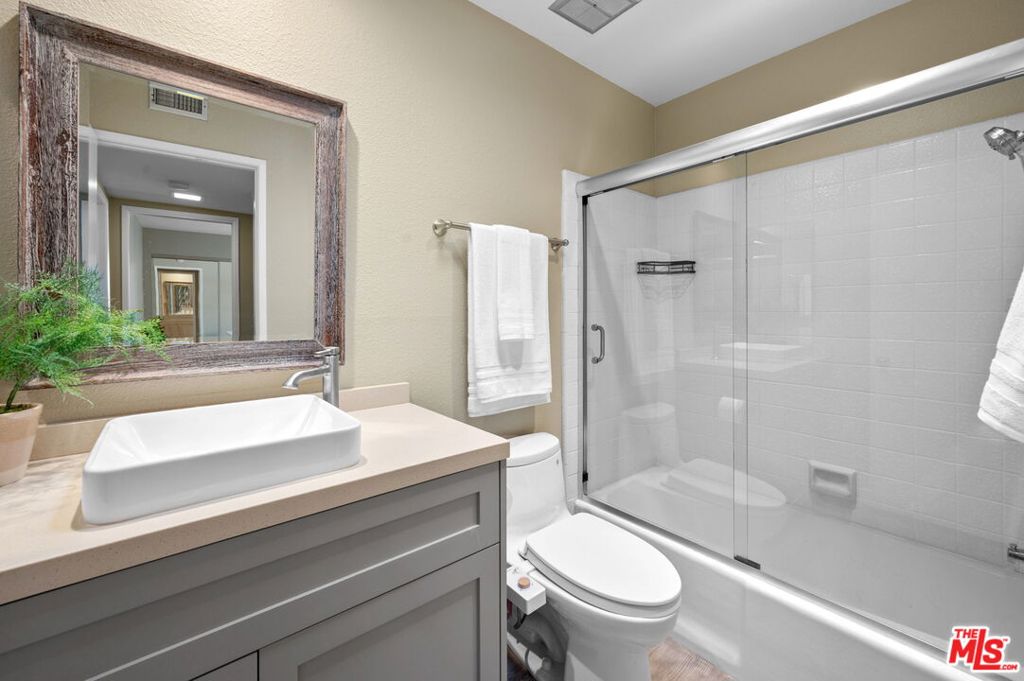 MLS #25606033 image #11