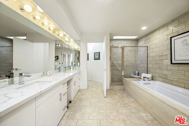 MLS #25606185 image #16