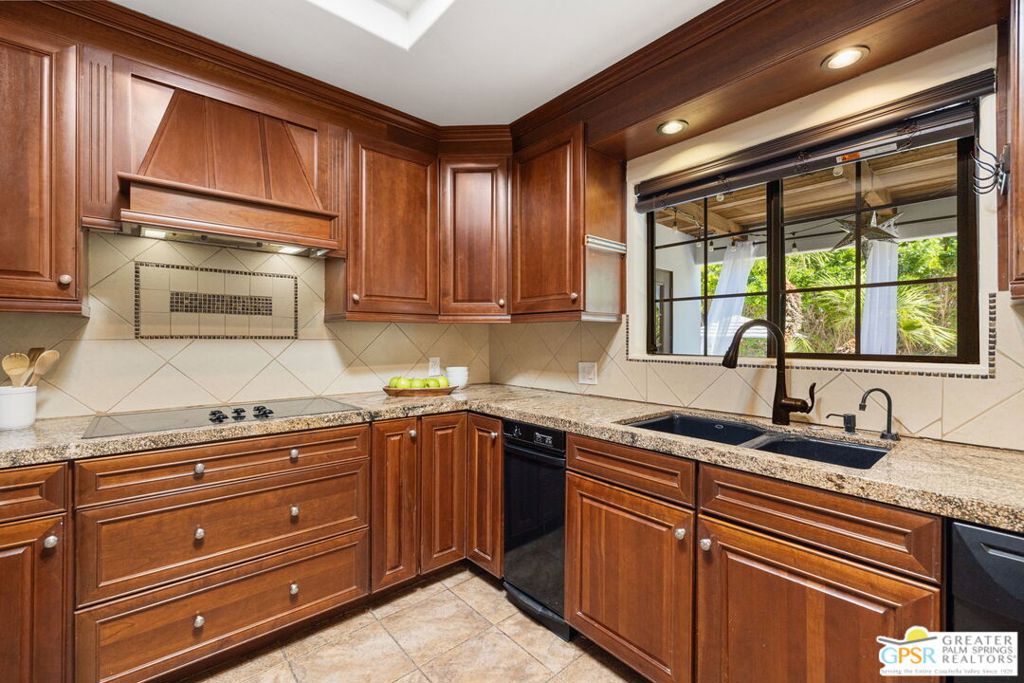 MLS #25606447PS image #15