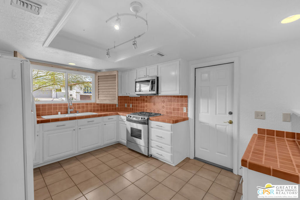 MLS #25606619PS image #3