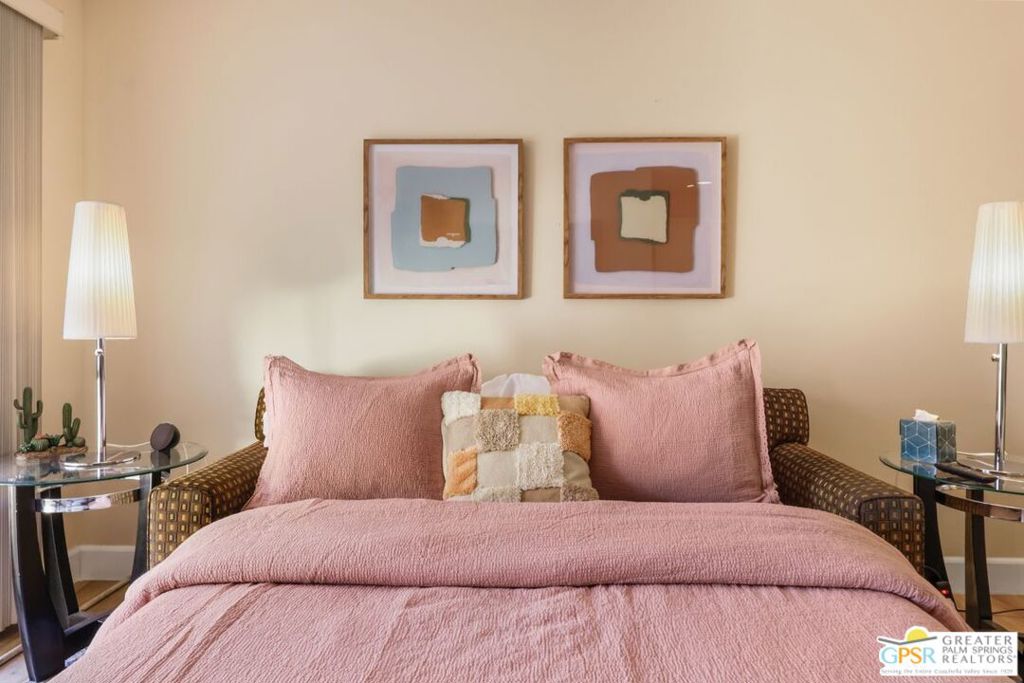 MLS #25607045PS image #9