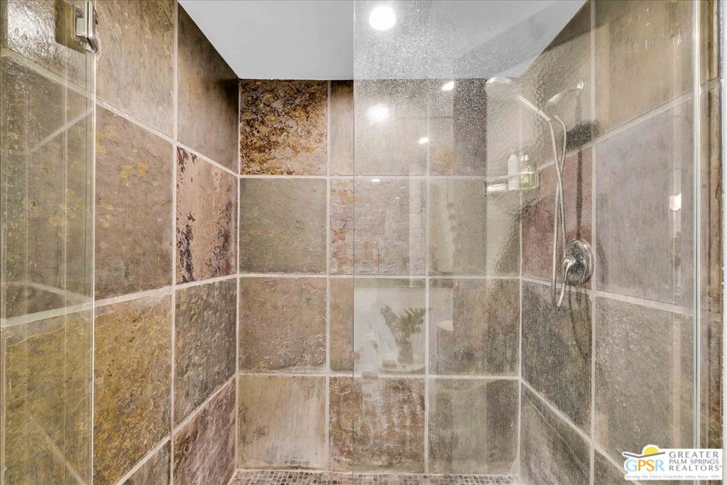 MLS #25607151PS image #38