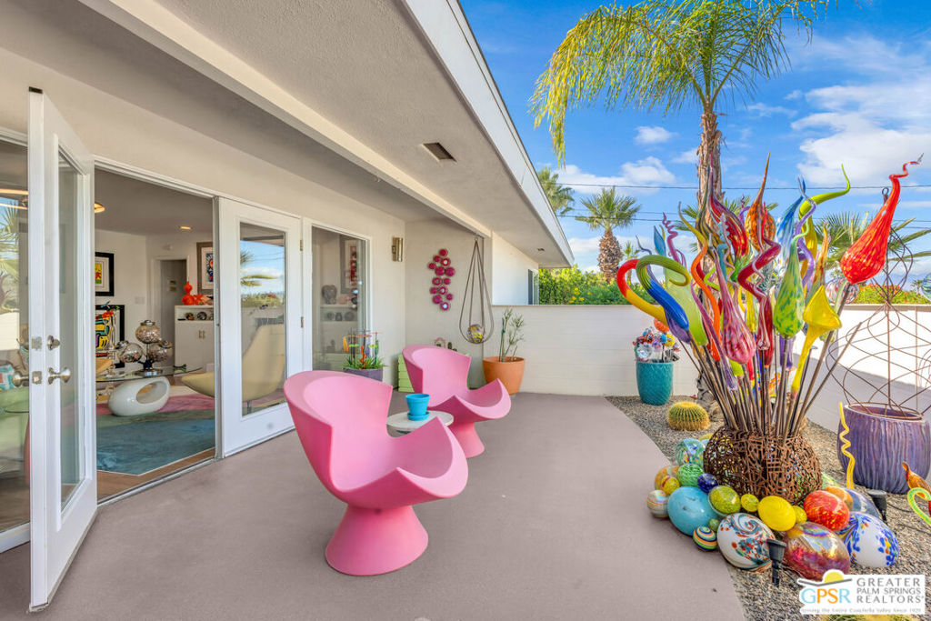 MLS #25607465PS image #4