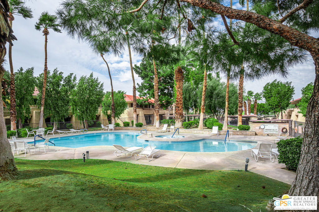 MLS #25607553PS image #1