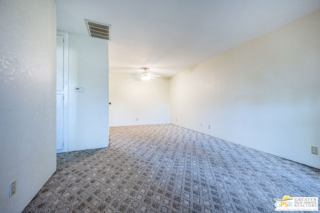 MLS #25607553PS image #3