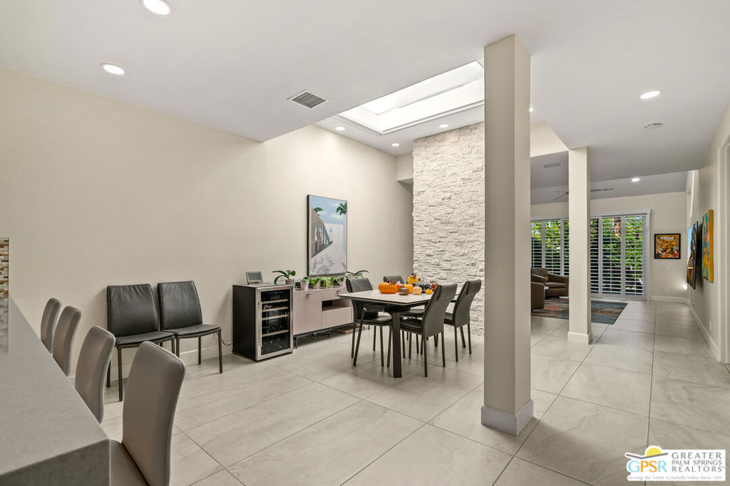 MLS #25607597PS image #12