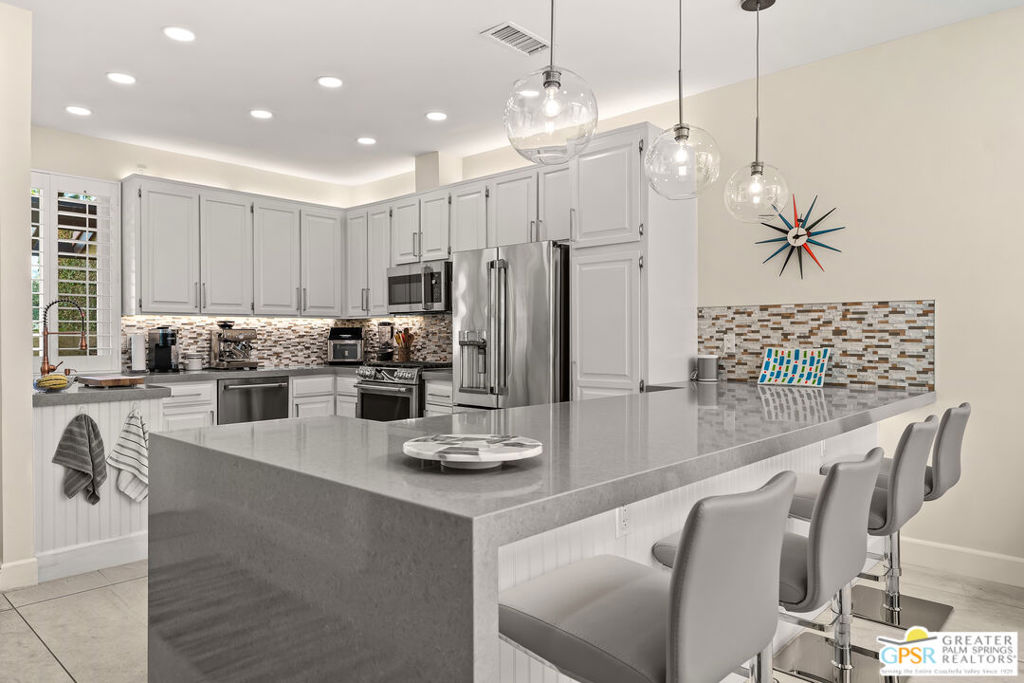 MLS #25607597PS image #14