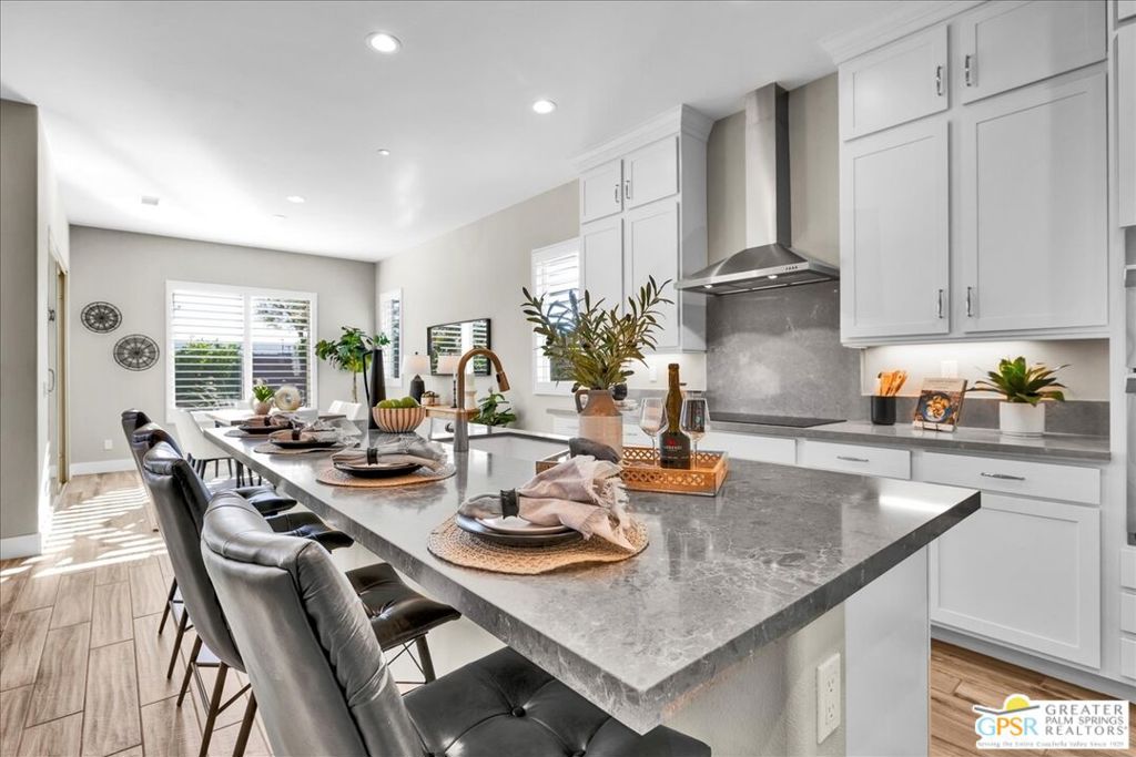 MLS #25607745PS image #1