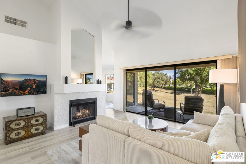 MLS #25608305PS image #5