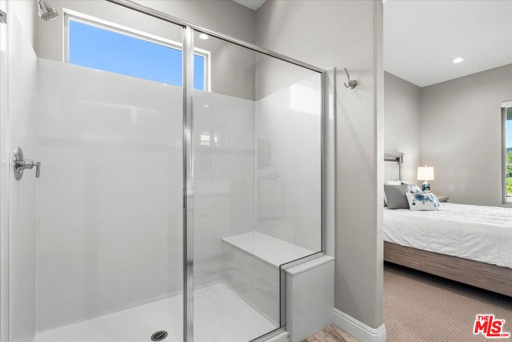 MLS #25608553 image #16