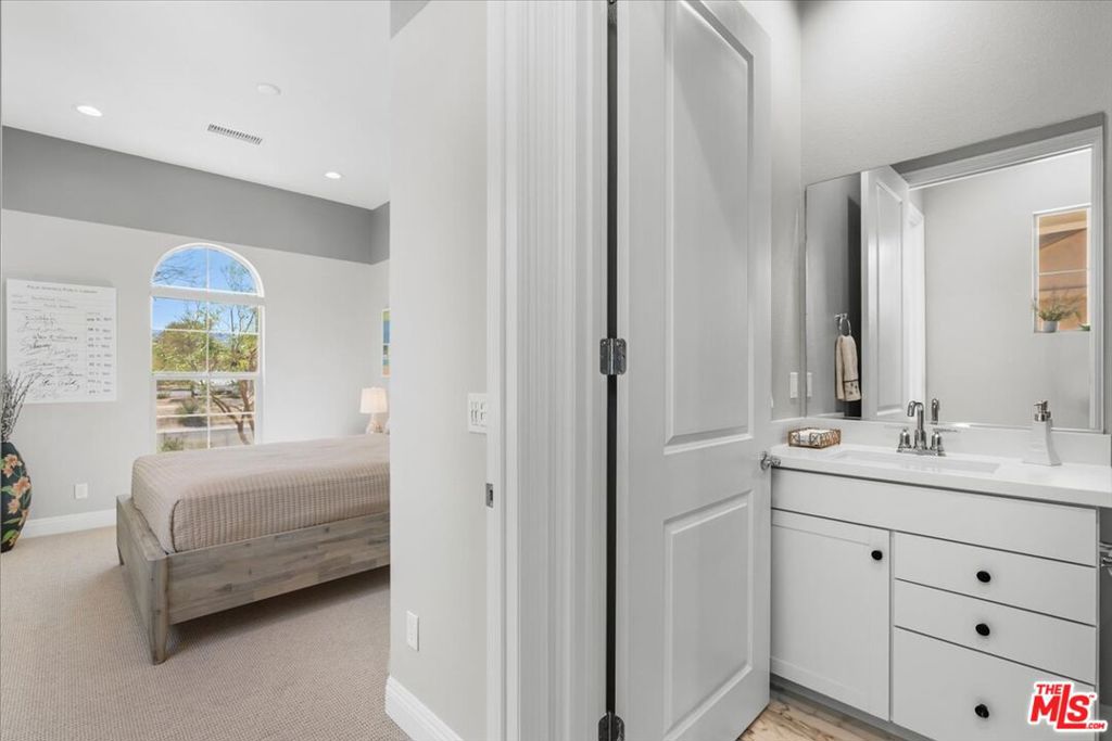 MLS #25608553 image #30