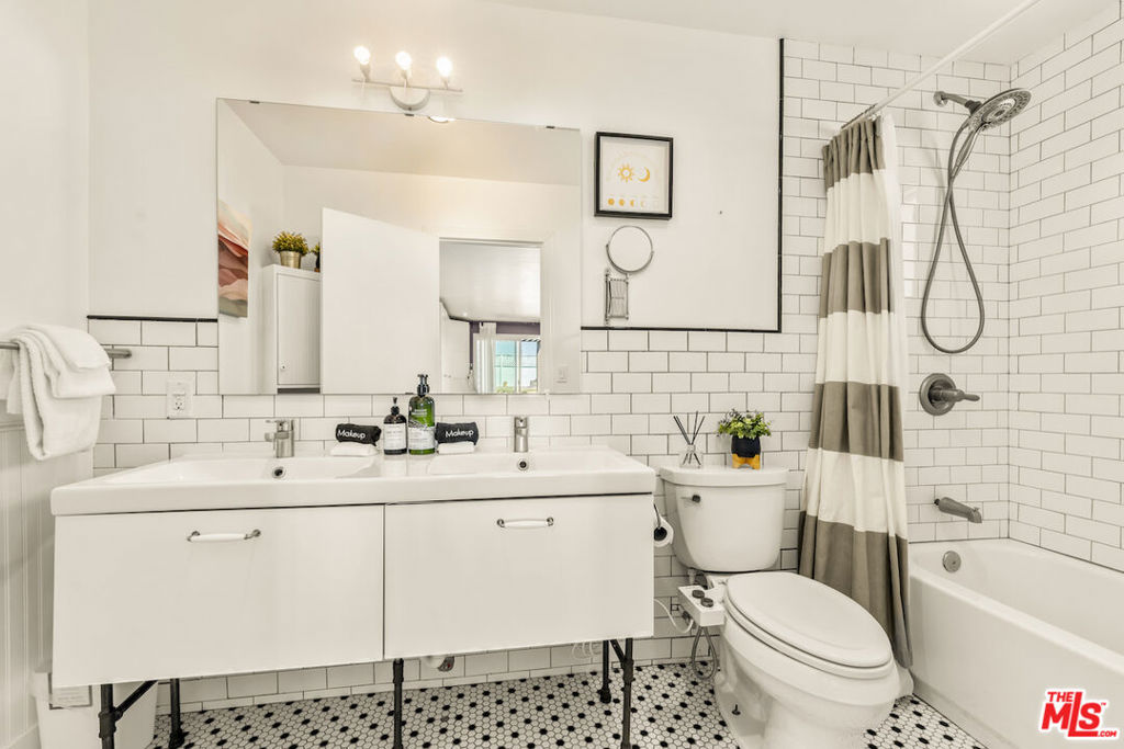 MLS #25608731 image #20