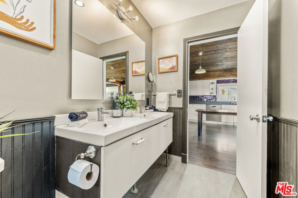 MLS #25608731 image #23