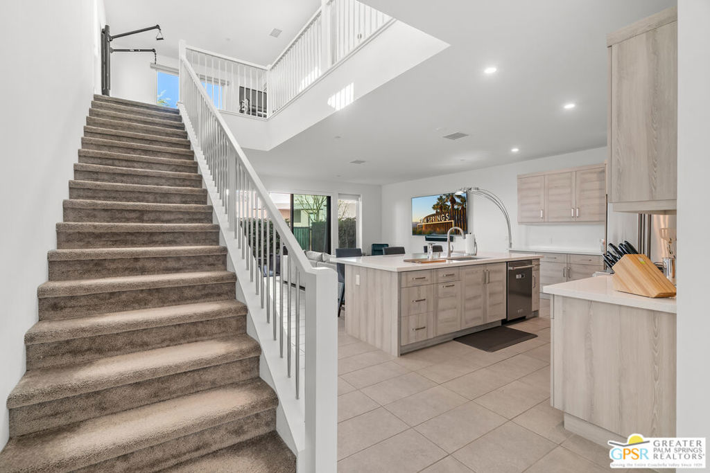 MLS #25609457PS image #25