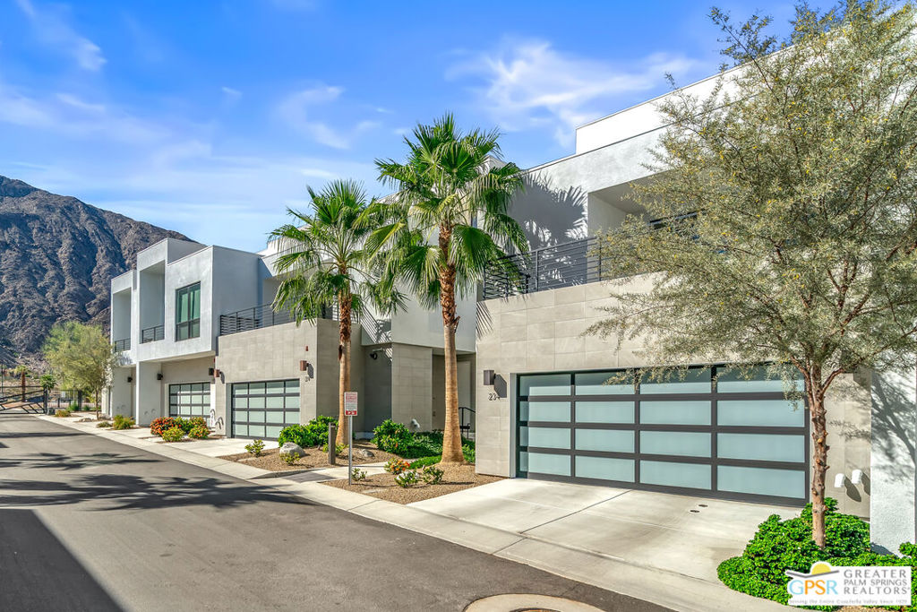 MLS #25609457PS image #5