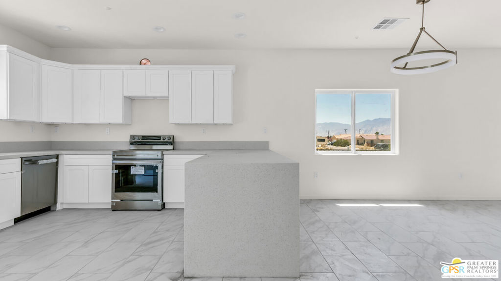 MLS #25609581PS image #10