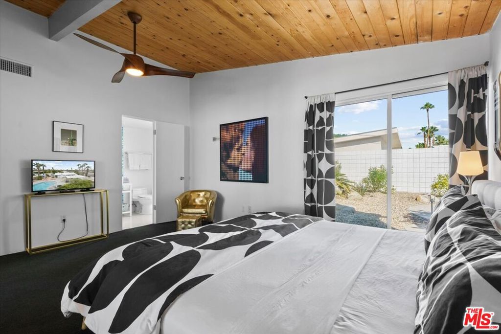 MLS #25609771 image #18