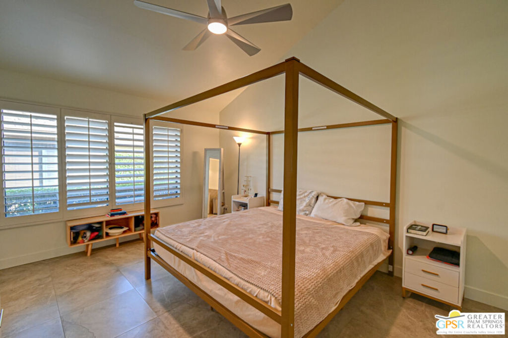 MLS #25609943PS image #25