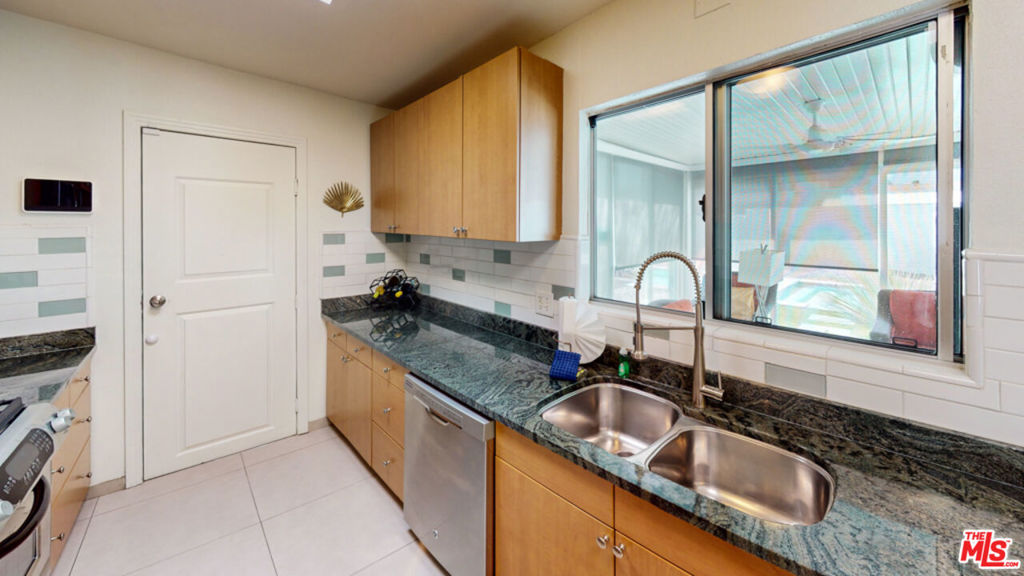 MLS #25610089 image #17