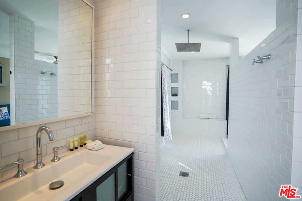 MLS #25610089 image #27