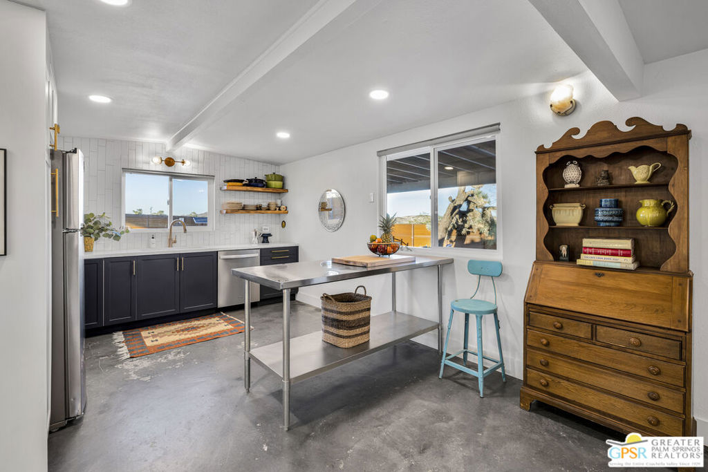 MLS #25610137PS image #16