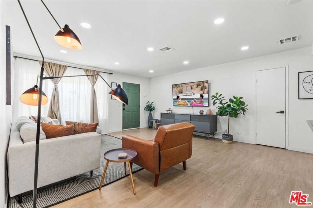 MLS #25610221 image #10