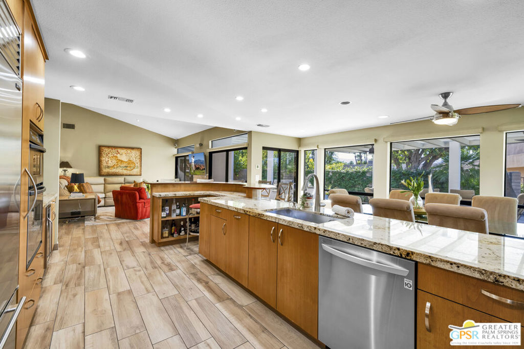 MLS #25610343PS image #15