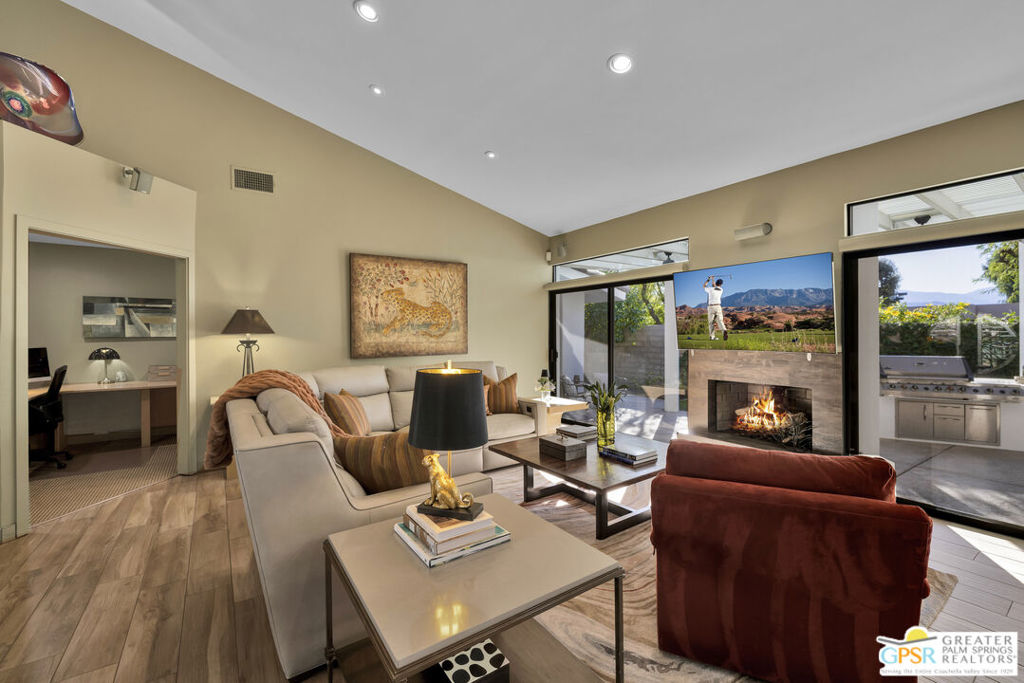 MLS #25610343PS image #8