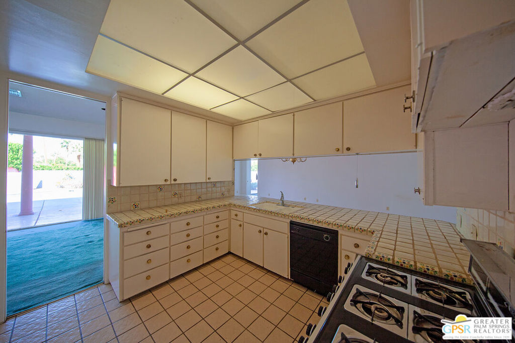 MLS #25610405PS image #12