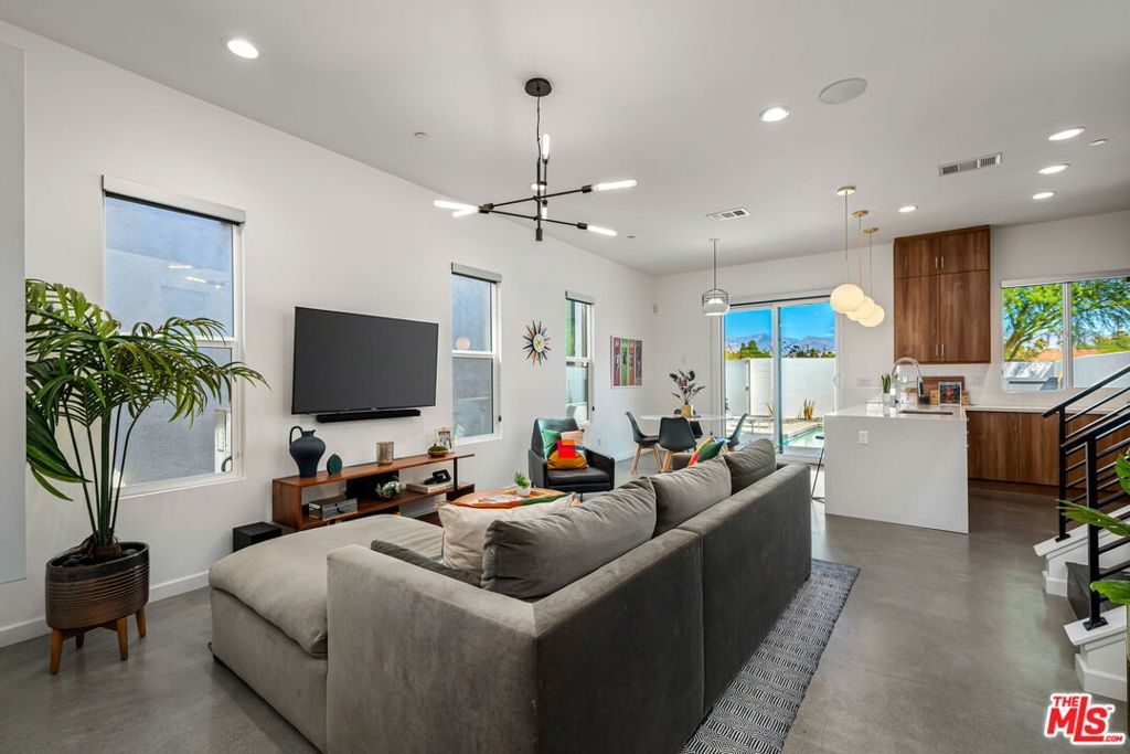 MLS #25610477 image #4