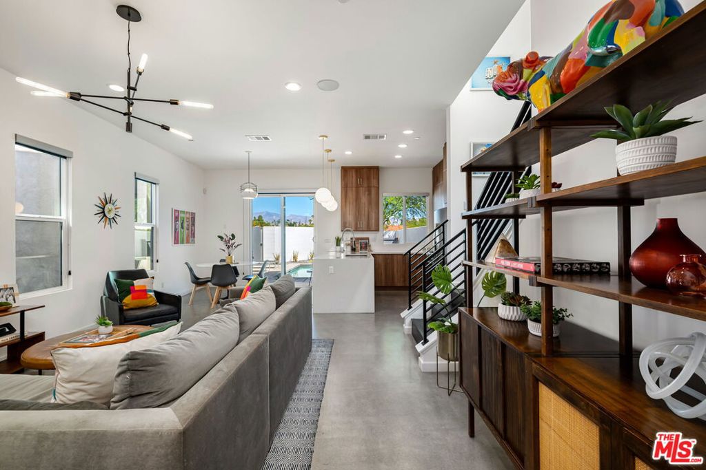 MLS #25610477 image #7