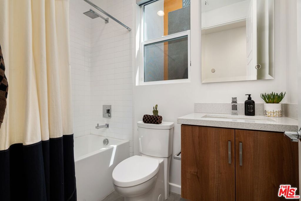 MLS #25610477 image #9