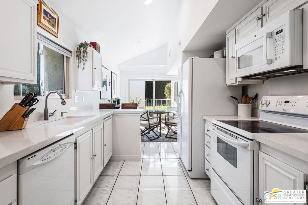 MLS #25611031PS image #14