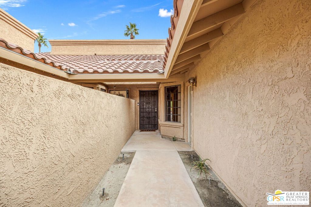 MLS #25611035PS image #4