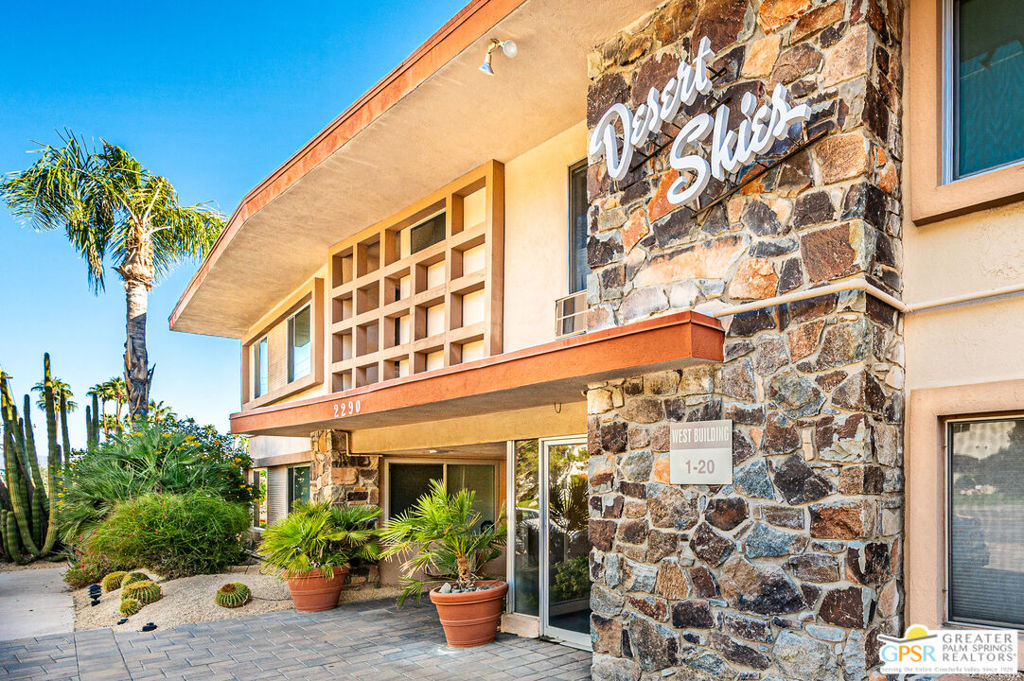 MLS #25611281PS image #0