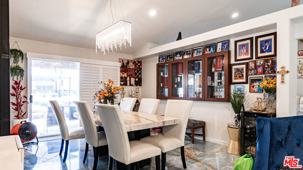 MLS #25611941 image #12