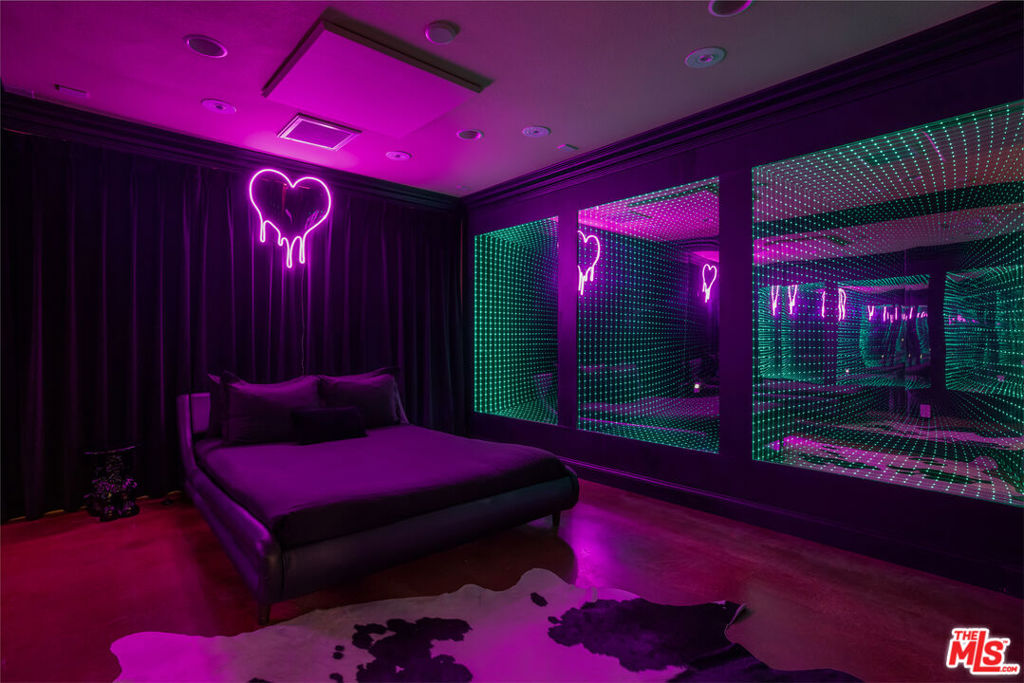 MLS #25611959 image #43