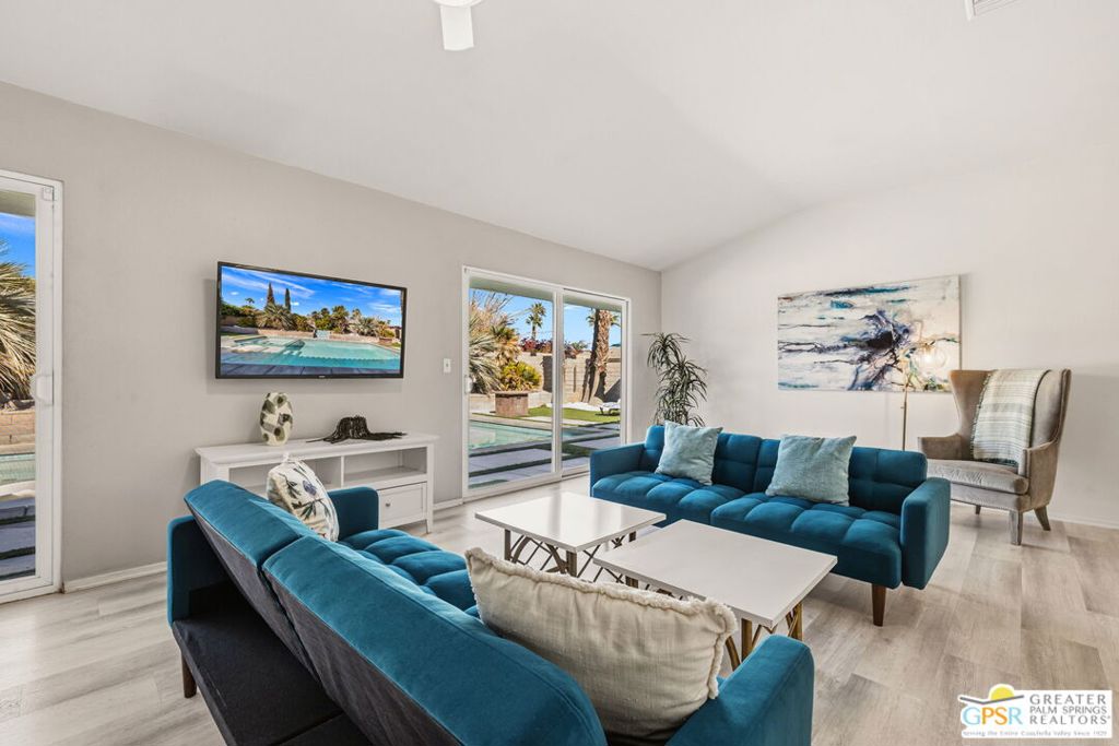 MLS #25612335PS image #11