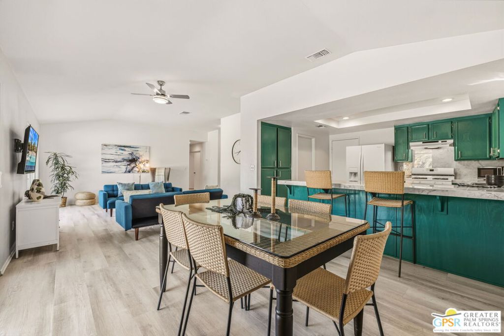 MLS #25612335PS image #13