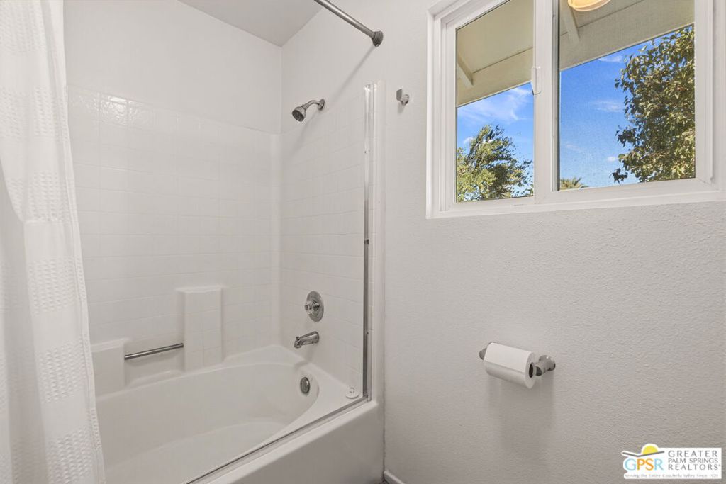 MLS #25612335PS image #26