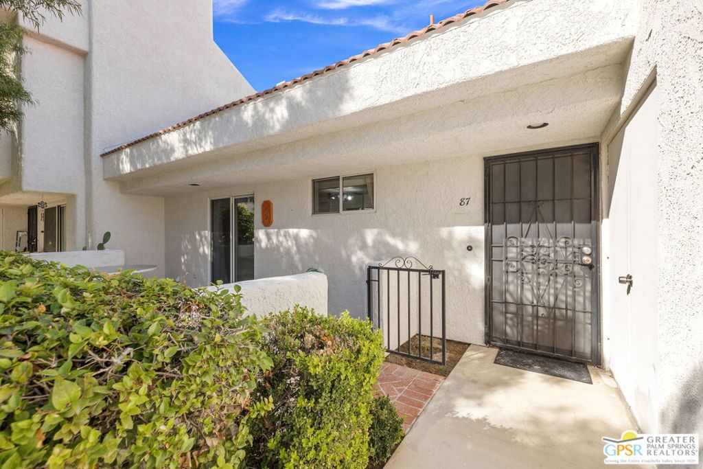 MLS #25612453PS image #2