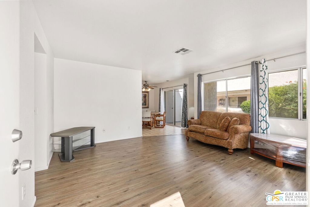 MLS #25612453PS image #6