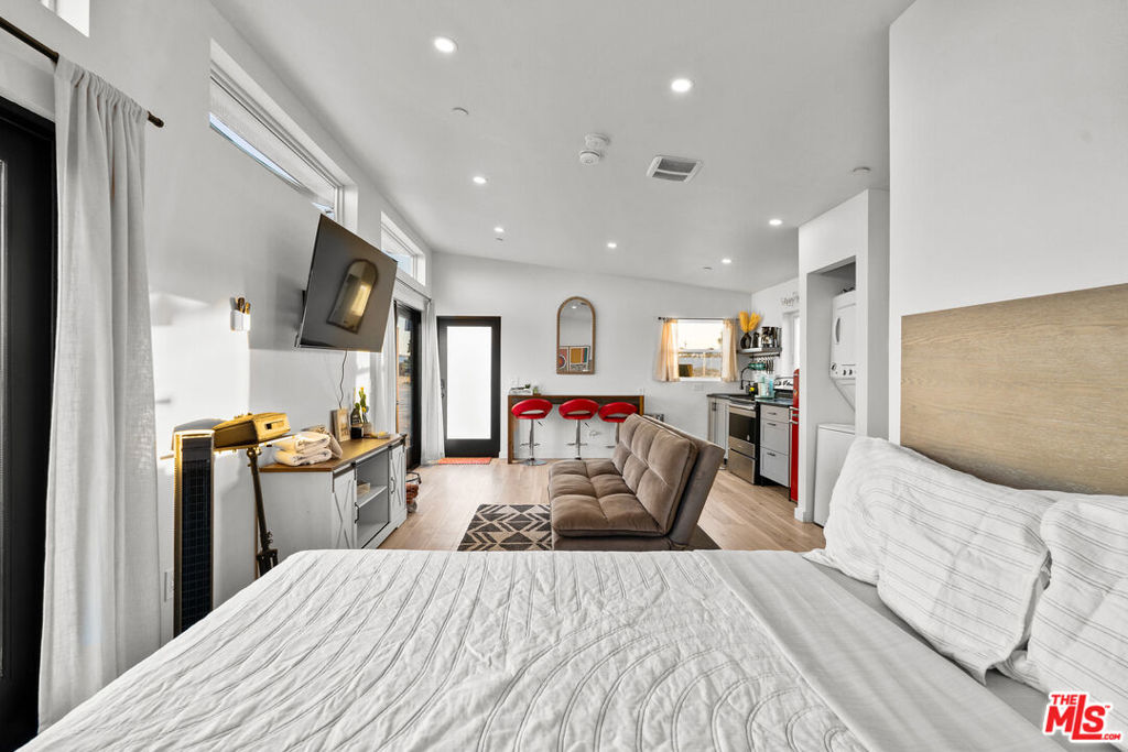 MLS #25612837 image #10